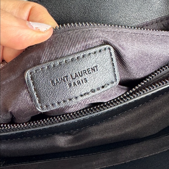 Yves Saint Laurent Black Chevron Shoulder Bag - Picture 6 of 13